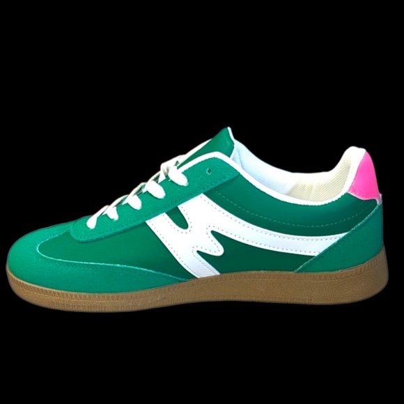 NWOT-Green Low-Top Sneakers with White Wave & Pink Accents - Picture 6 of 15